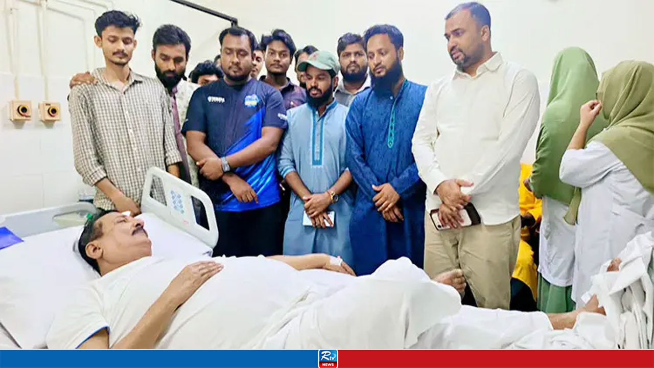 উন্নত চিকিৎসায় ঢাকায় নেওয়া হলো অসুস্থ ভূমিমন্ত্রী মিনুকে
