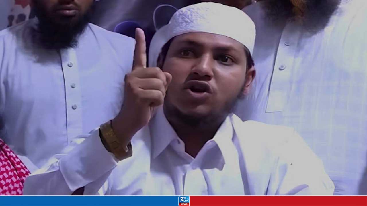 অনেক বাচ্চাকে চুমা দিয়েছি, আমারে মারার সাহস আছে: ক্বারী তাশরীফ