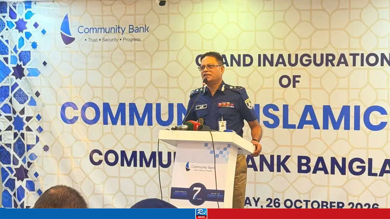 সরকারের অনুমতি পেলে ক্রসফায়ারেও পিছপা হবে না পুলিশ: আইজিপি