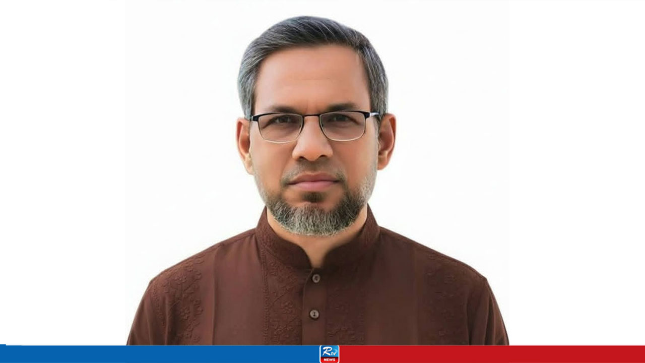 আপত্তিকর ভাইরাল হওয়া ভিডিও নিয়ে যা বললেন এমপি আজিজ