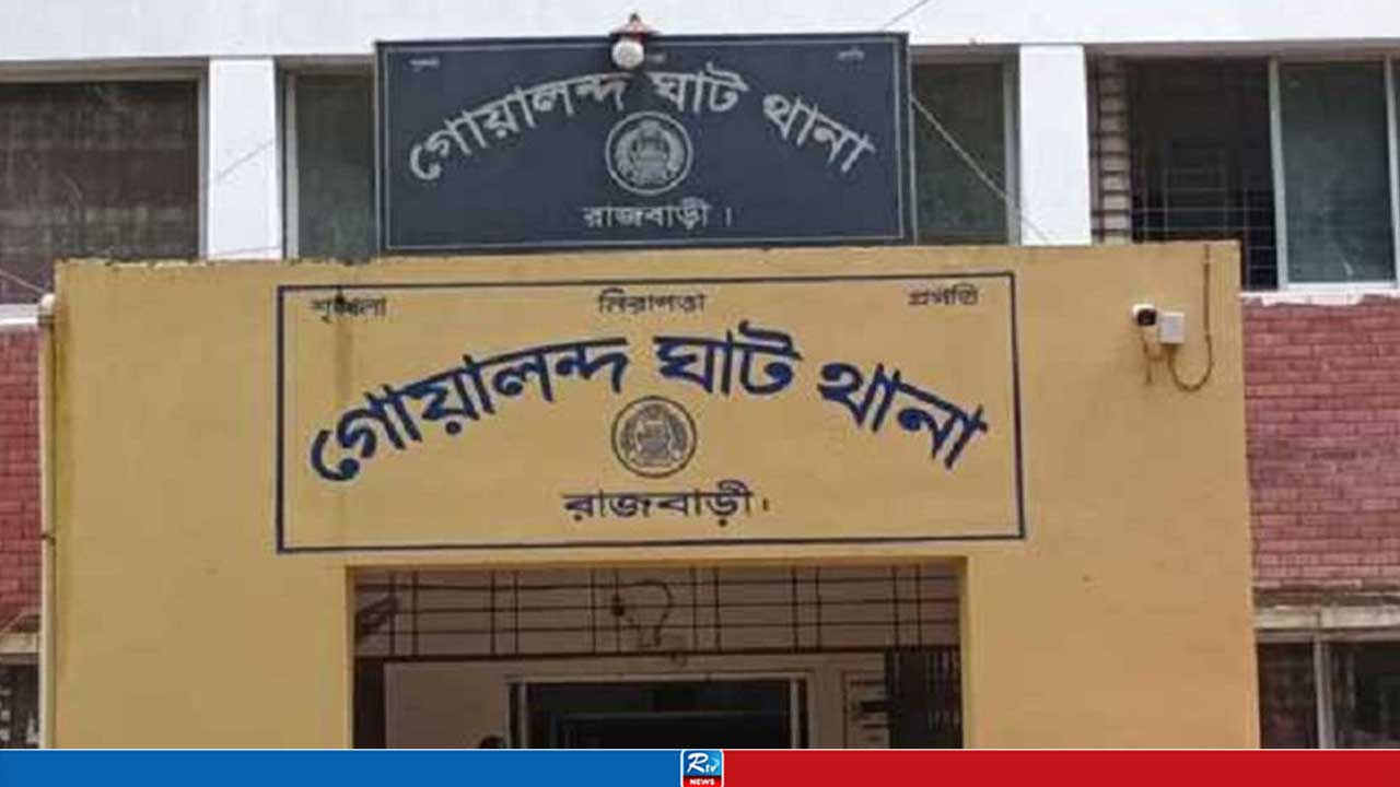 খাবার না পেয়ে মাদরাসার বাবুর্চিকে পিটিয়ে হত্যা করল পাগল
