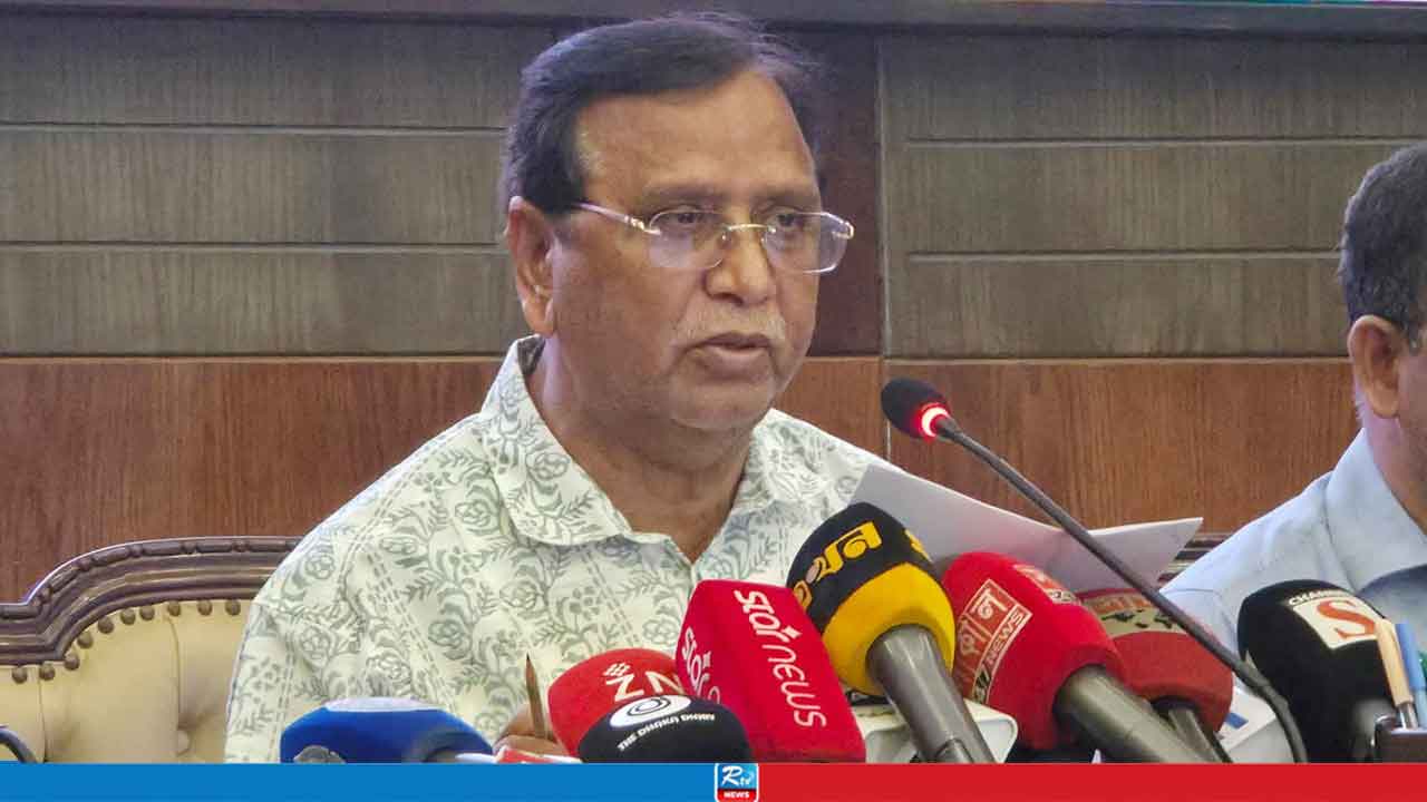শিশুদের হাতেই দেশের ভবিষ্যৎ: ডিএসসিসি প্রশাসক