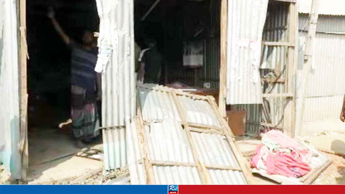 ভোটে জিতেই যুবদল নেতার দোকান ভাঙচুর, ২ জামায়াত নেতা গ্রেপ্তার