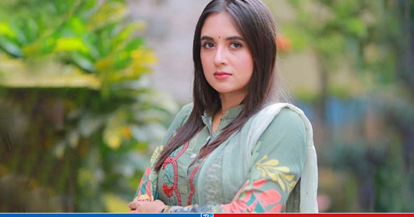 ব্রেন টিউমার জয় করে ৯ মাস পর শুটিংয়ে ফিরলেন তানিয়া বৃষ্টি