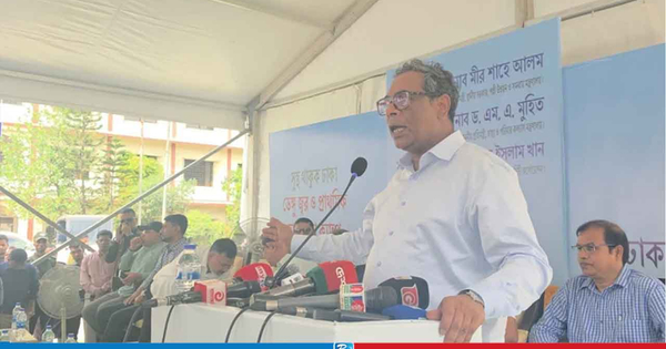 লং ড্রাইভ বাদ দিয়ে ফ্যাসিবাদের জঞ্জাল পরিষ্কার করুন, বিরোধীদলকে স্বাস্থ্য প্রতিমন্ত্রী